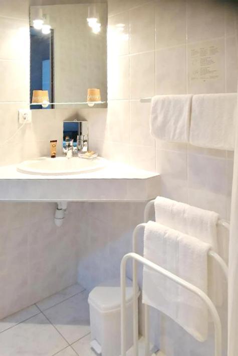 Hotel Du Midi Beaufort-sur-Gervanne Extérieur photo